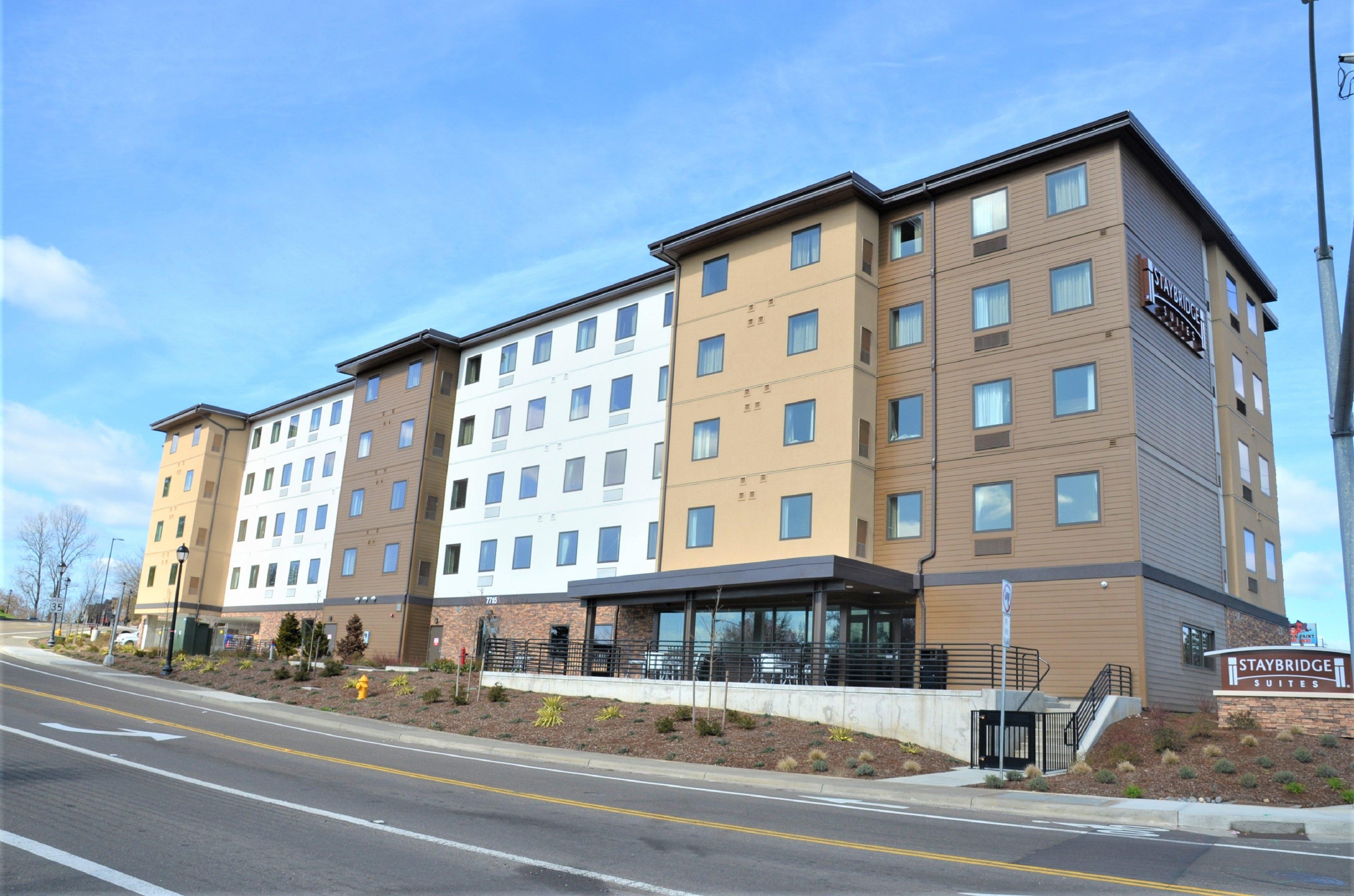Staybridge Suites - Orenco Station By Ihg Хилсборо Экстерьер фото
